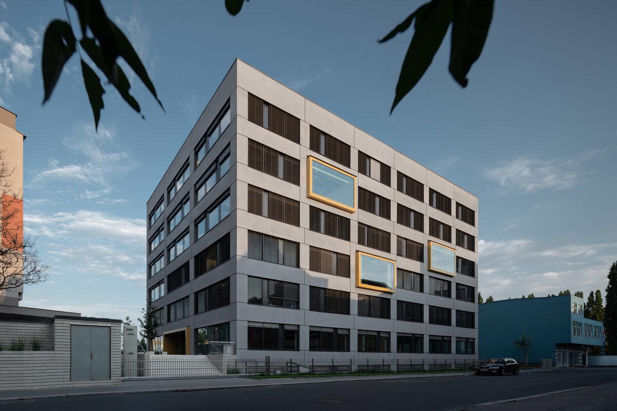 LCS Business centre