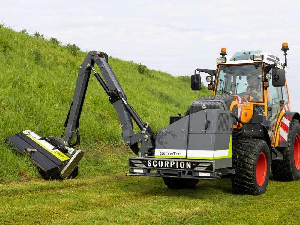Scorpion 330 PLUS - Basic Front