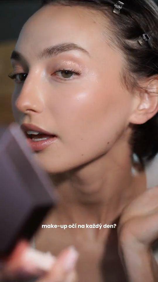 Reel pro Korejská krása: make-up